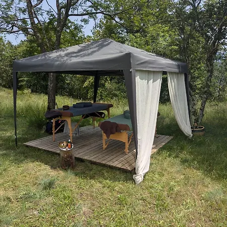 Campsite De La Lyre *