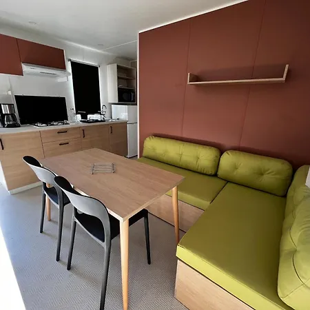 Campsite De La Lyre *