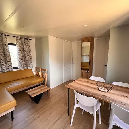 De La Lyre Campsite Corsavy