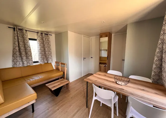 De La Lyre Camping Corsavy